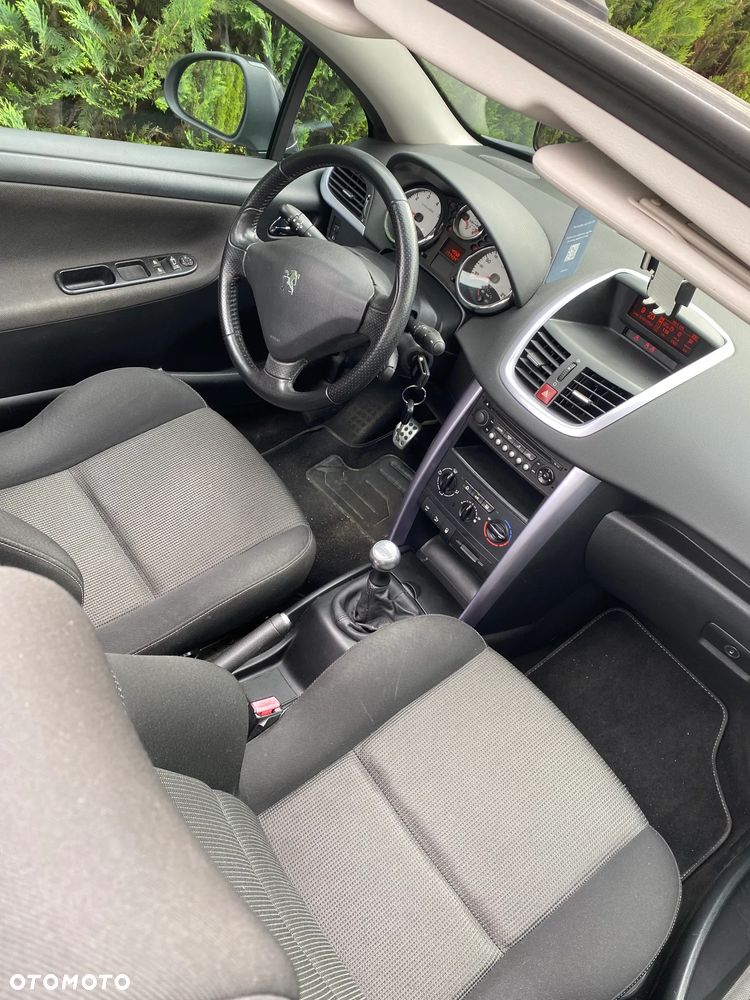Peugeot 207 CC - 4