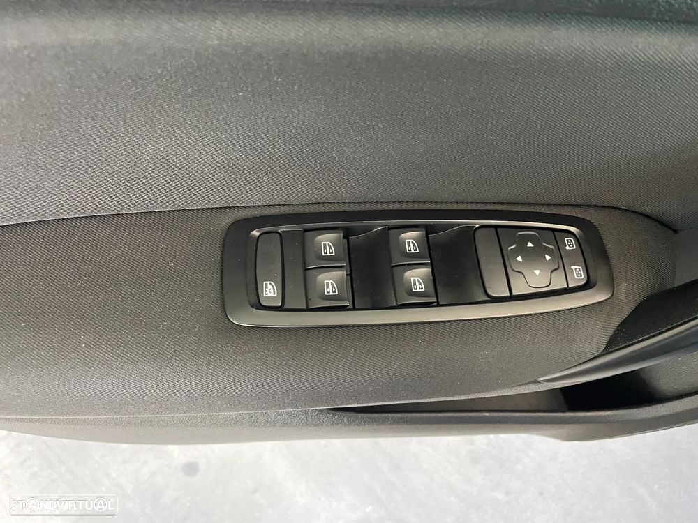 Renault Mégane Sport Tourer 1.5 dCi Limited - 10