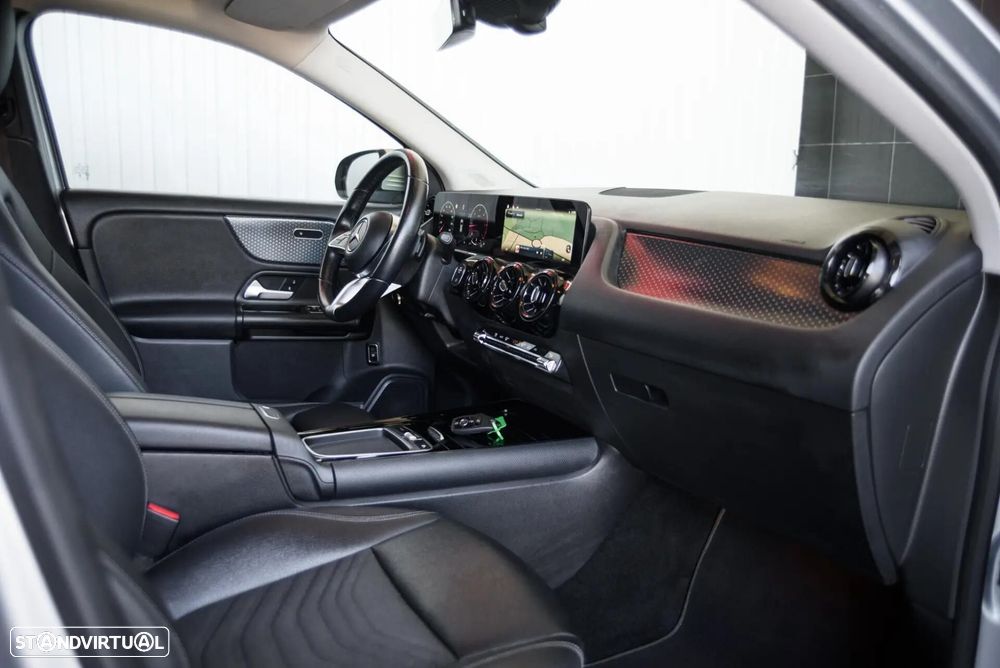 Mercedes-Benz GLA 180 d Style - 59