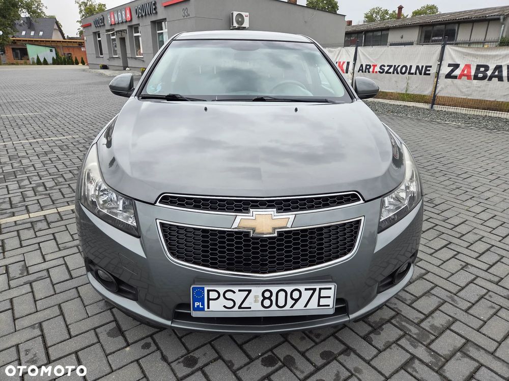 Chevrolet Cruze 1.8 LT - 3