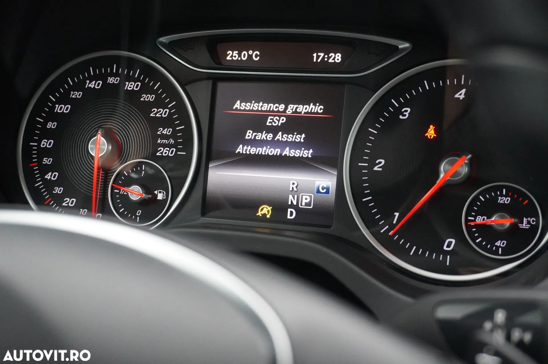 Mercedes-Benz A - 17