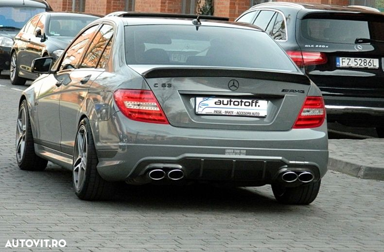 Pachet exterior Mercedes C-Class W204 Facelift (11-13) C63 Design - 19