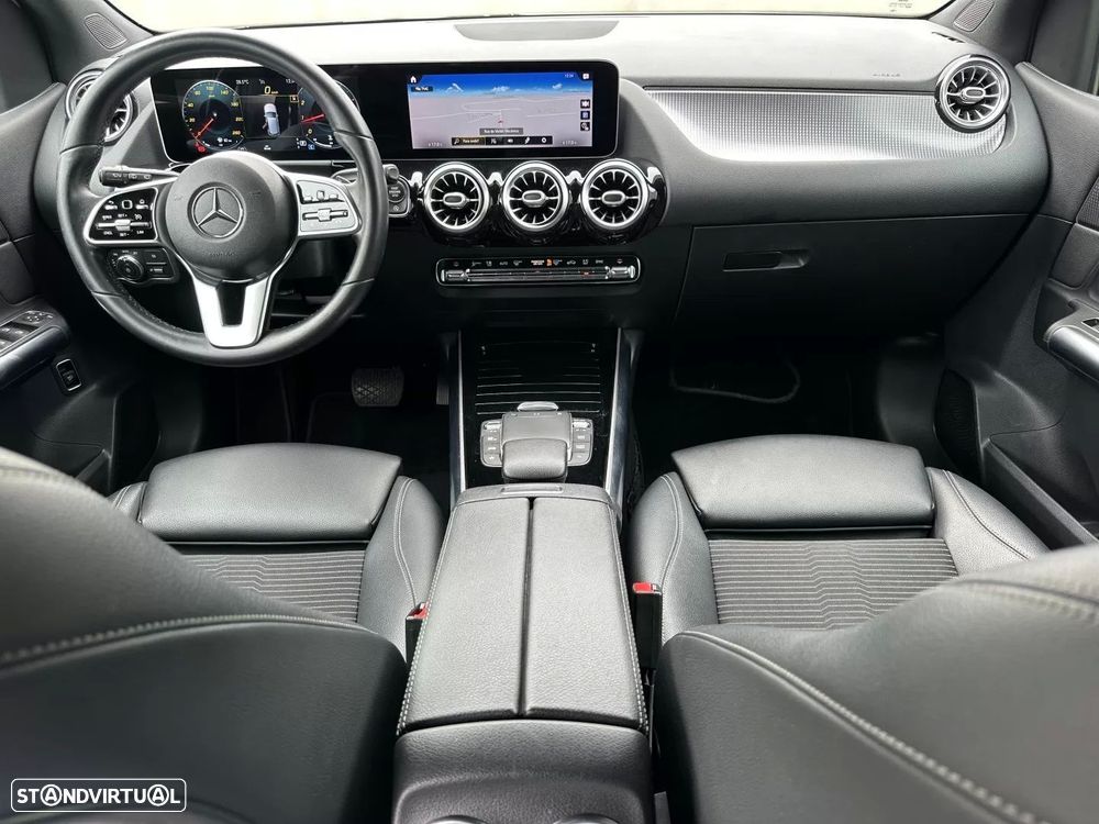 Mercedes-Benz B 200 7G-DCT AMG Line Advanced Plus - 28