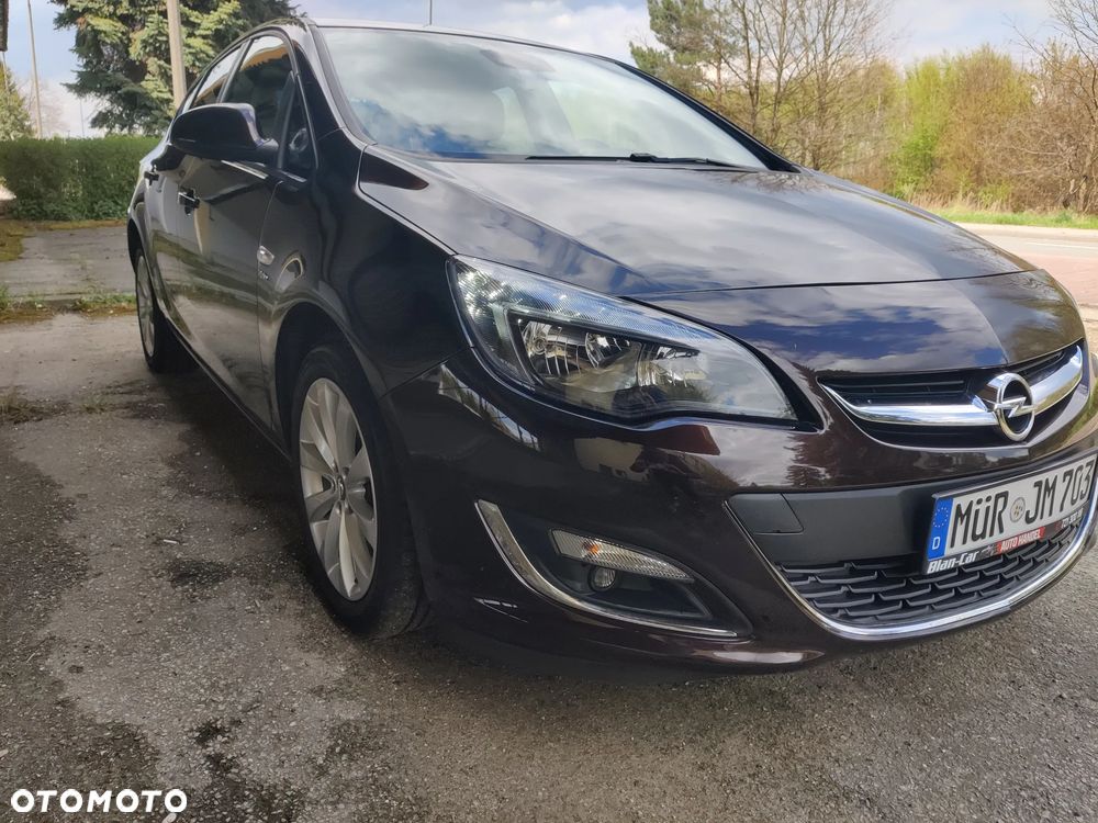 Opel Astra 1.4 T Active - 10