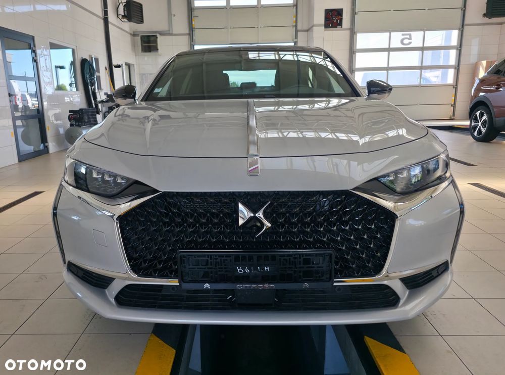 DS Automobiles DS 9 1.6 E-Tense 4x4 Performance Line + - 2