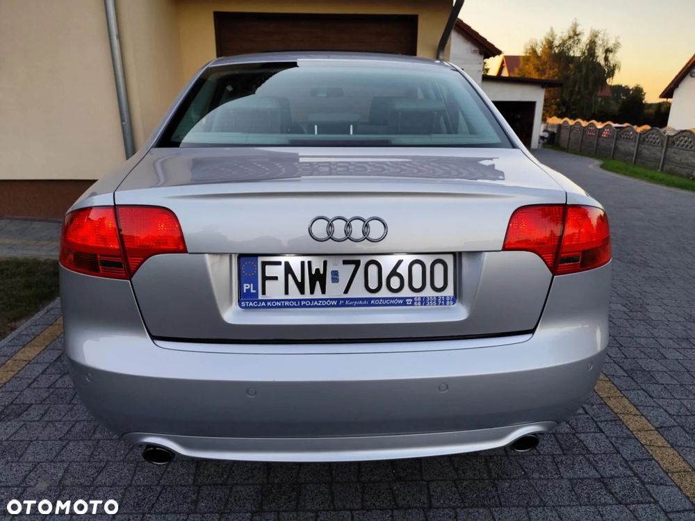 Audi A4 - 8