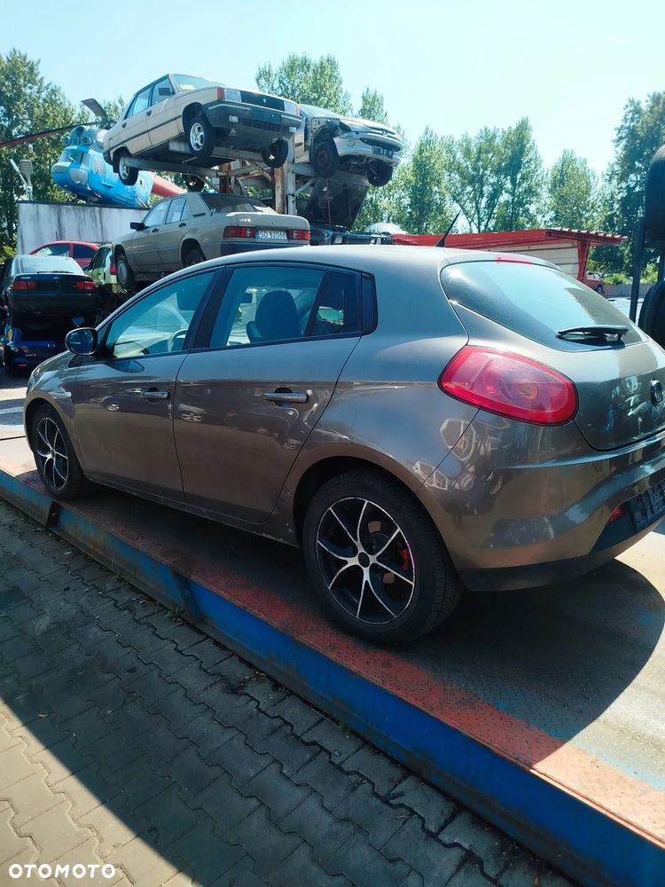 Fiat Bravo na części. - 9