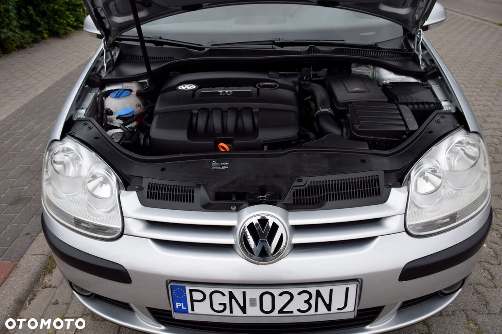 Volkswagen Golf 1.6 Goal - 14