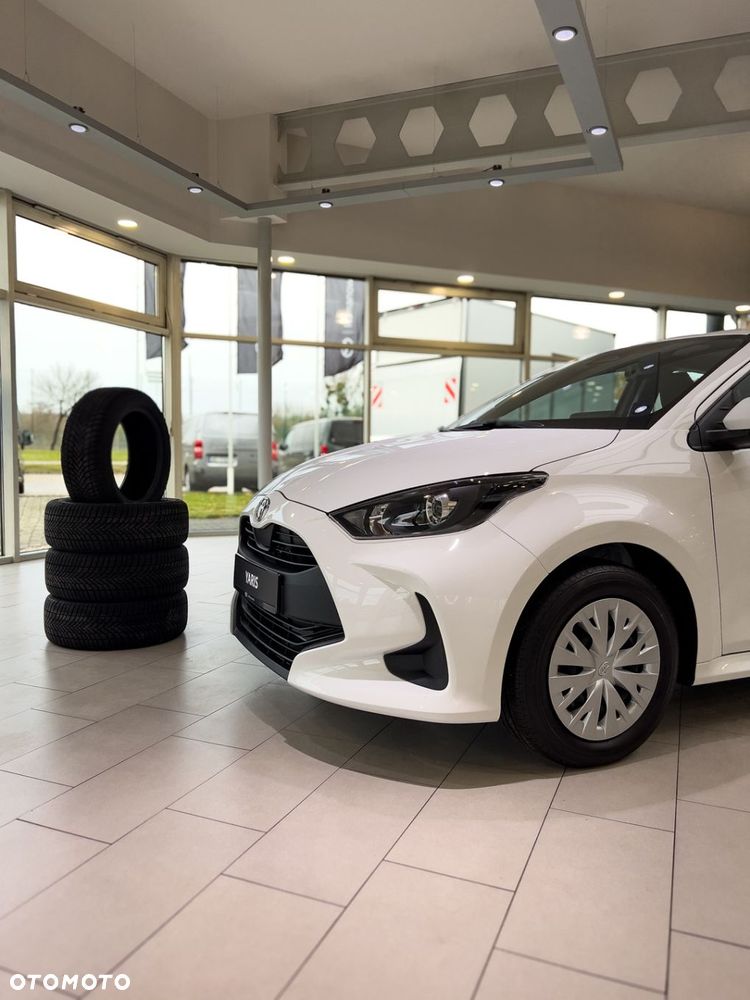 Toyota Yaris - 3