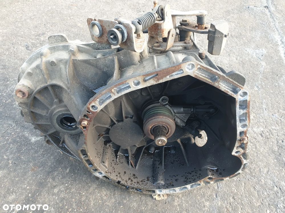 SKRZYNIA BIEGÓW 711697 MERCEDES W638 2.2CDI - 3