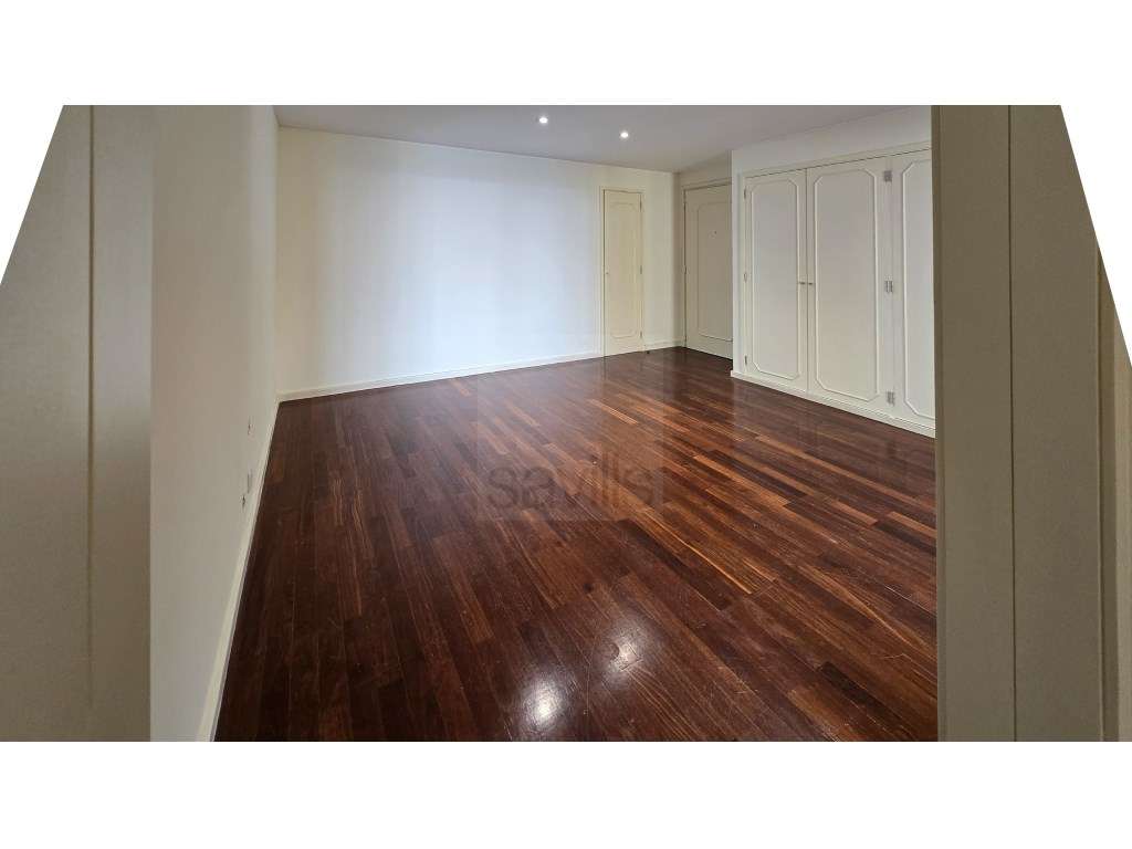 Apartamento T4 no Aviz com vista mar - Grande imagem: 3/27