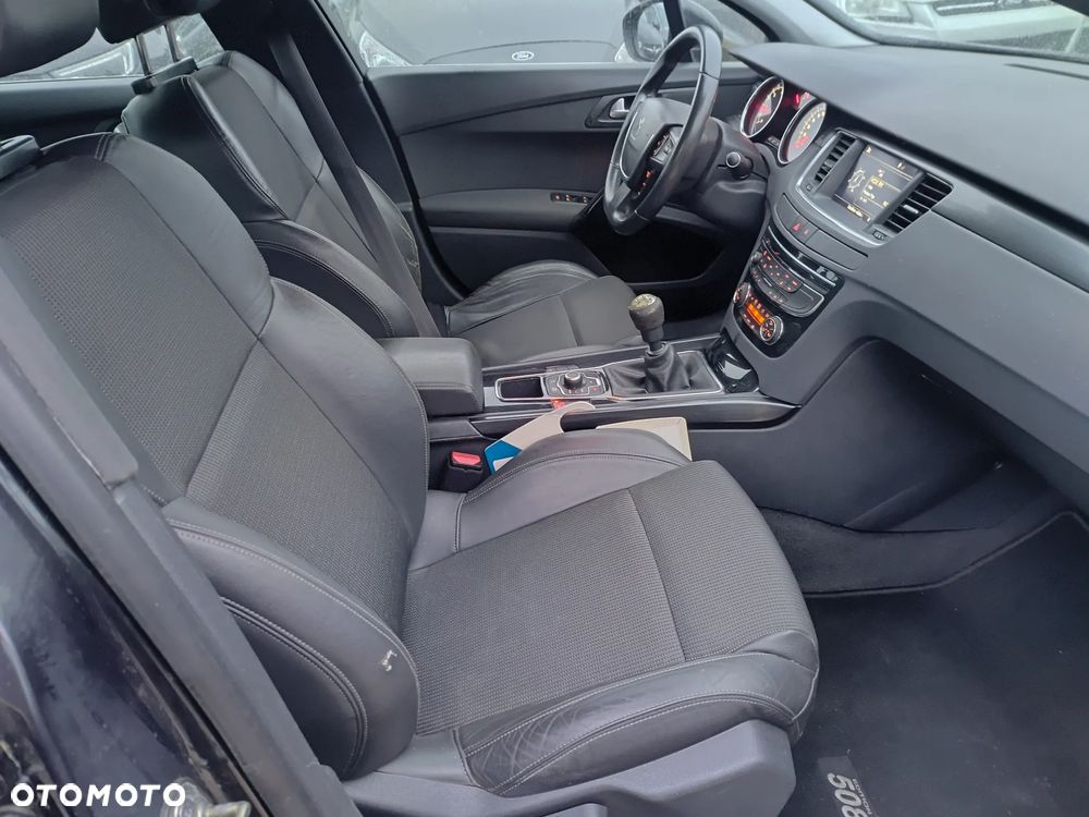 Peugeot 508 HDi FAP 140 Allure - 16