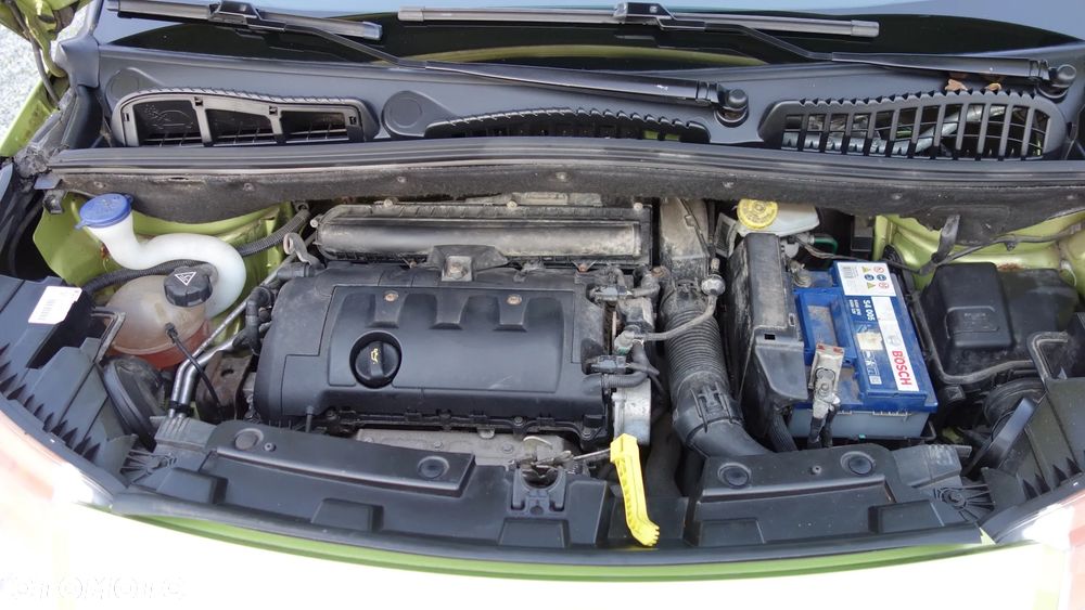 Citroën C3 Picasso 1.4i Exclusive - 33