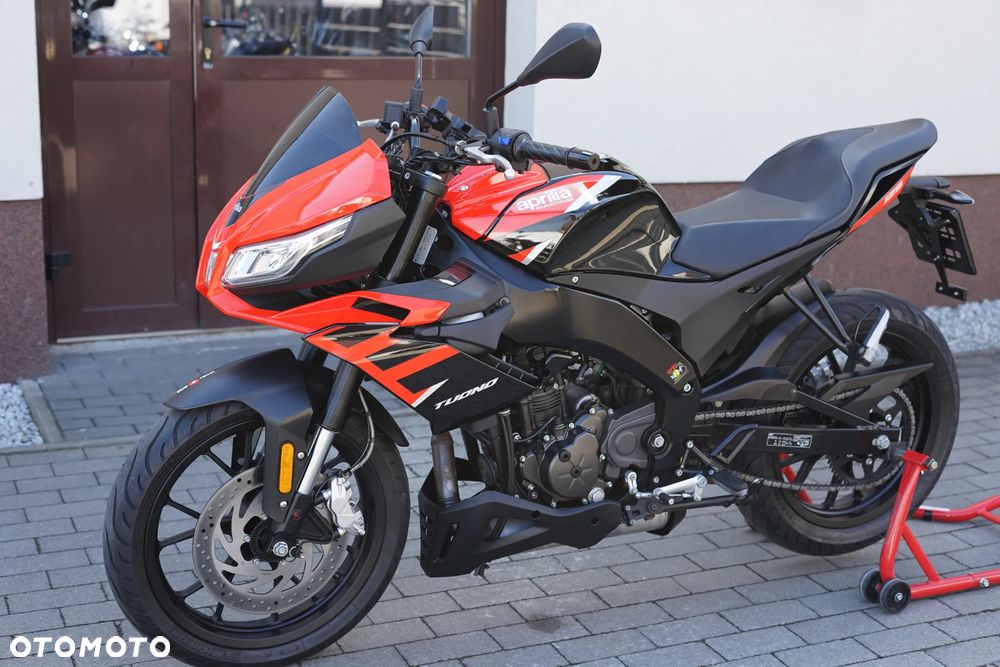 Aprilia Tuono - 21