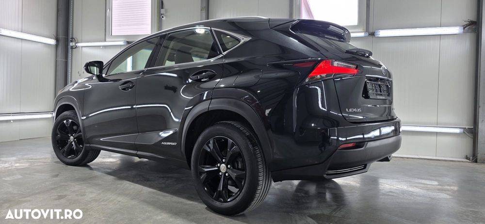 Lexus Seria NX 300h AWD Luxury - 26