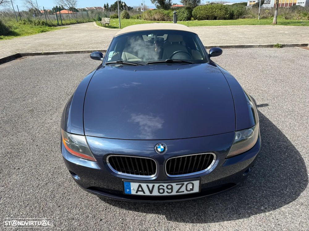 BMW Z4 2.2i - 3