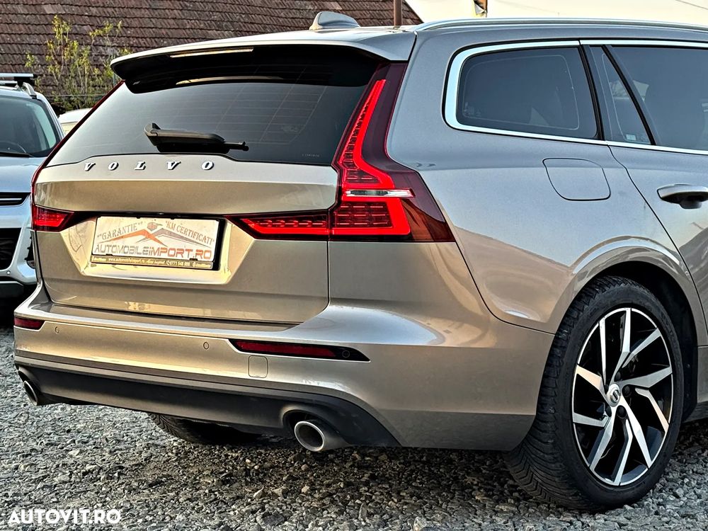 Volvo V60 T8 AWD Recharge Geartronic Inscription - 37
