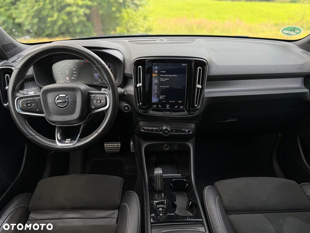 Volvo XC 40 T5 AWD R-Design - 23