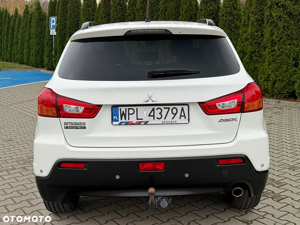 Mitsubishi ASX 1.6 Intense - 12