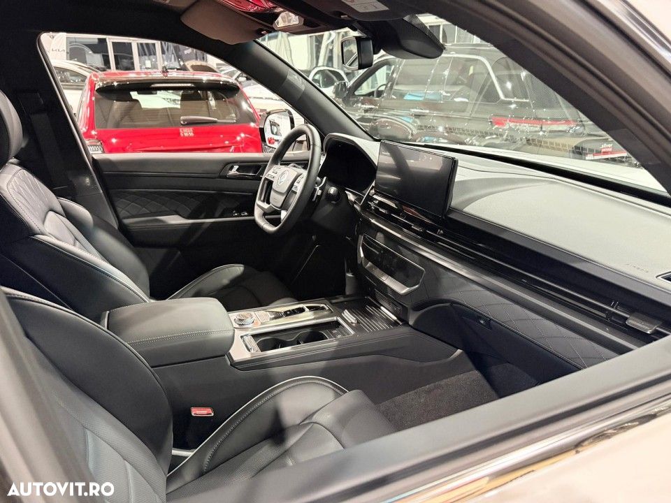 KG Mobility Rexton - 10