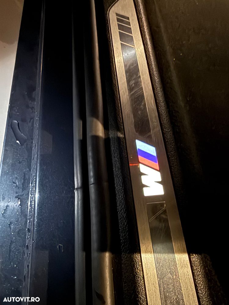 BMW X6 xDrive40i AT MHEV - 33