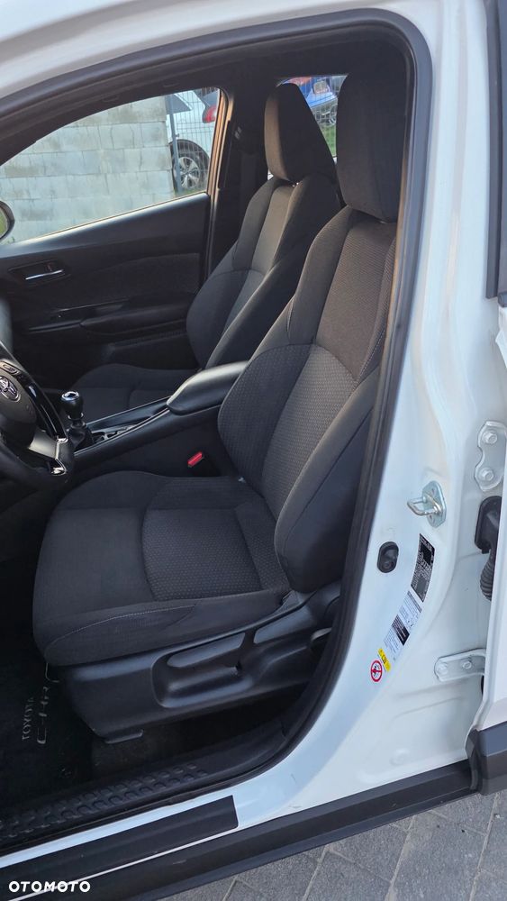 Toyota C-HR 1.2 Turbo - 14