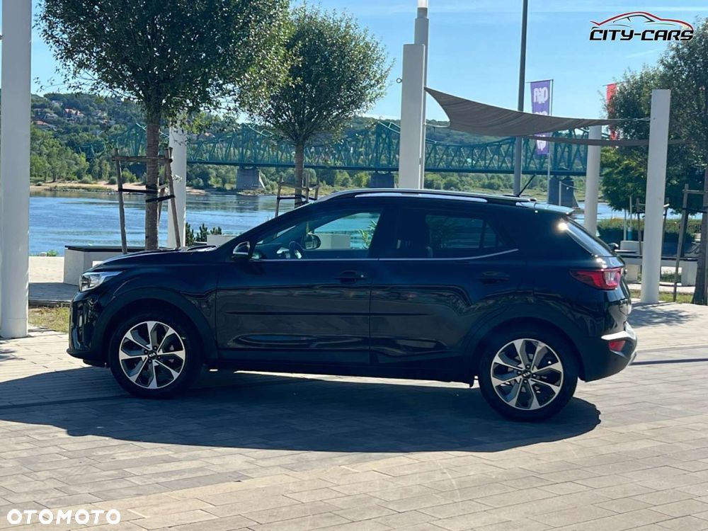Kia Stonic - 32