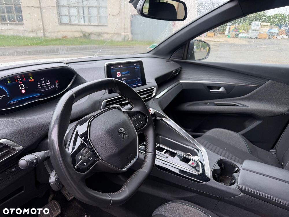 Peugeot 3008 - 12