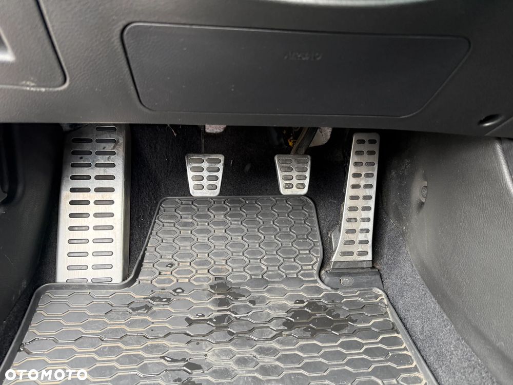 Hyundai i30 1.6 GDI Premium - 23