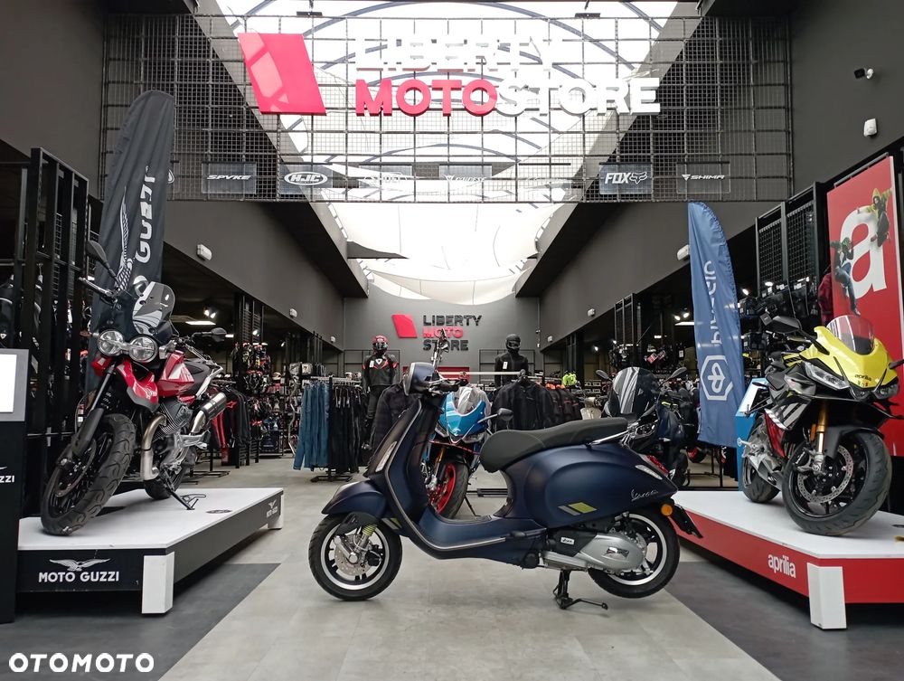 Vespa Primavera - 4