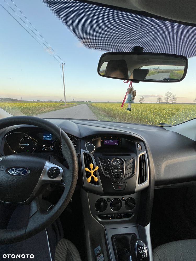 Ford Focus - 10