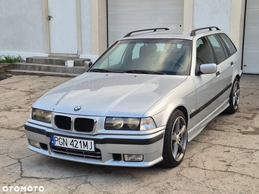 BMW Seria 3 - 23