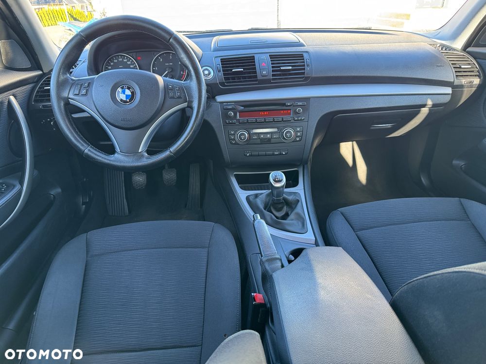 BMW Seria 1 118d DPF Edition Lifestyle - 22
