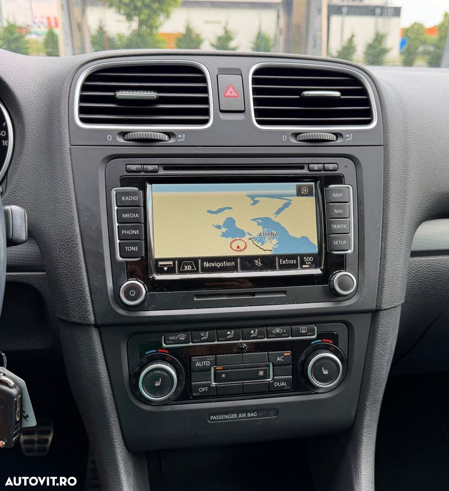 VOLKSWAGEN Golf 2012 — imagine 8