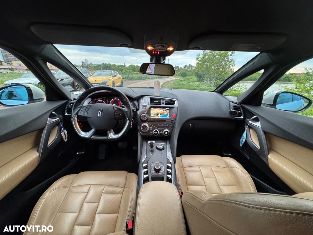 Citroën DS5 2.0 HYbrid4 Airdream Sport Chic - 7