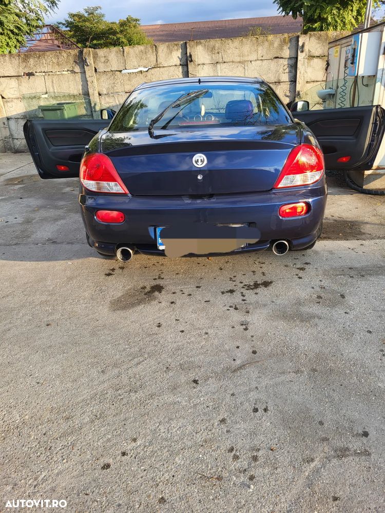 Hyundai Coupe - 3