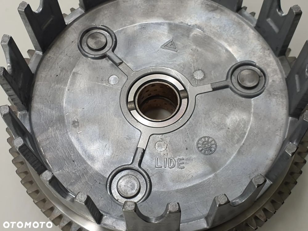 SPRZEGLO KOSZ SPRZEGLOWY TARCZKI DOCISK  BENELLI 302 - 18