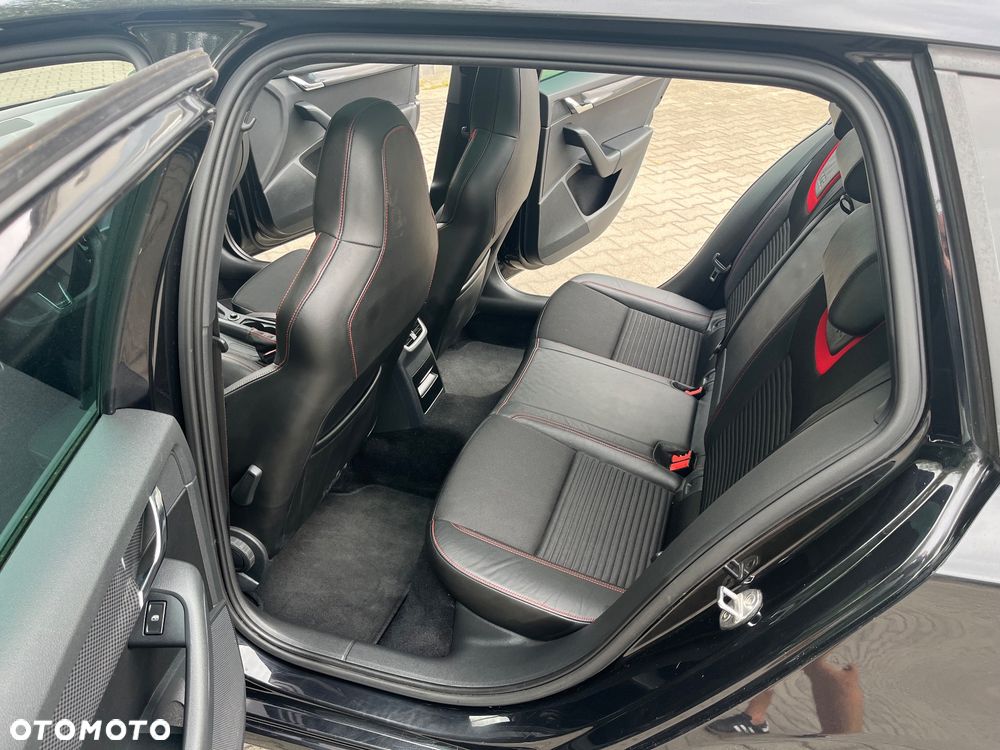 Skoda Octavia 2.0 TDI (Green tec) RS - 13