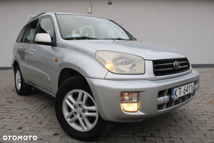 Toyota RAV4 - 26