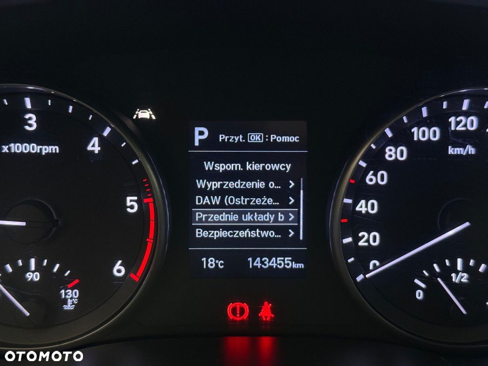 Hyundai i30 1.6 D Comfort DCT - 33