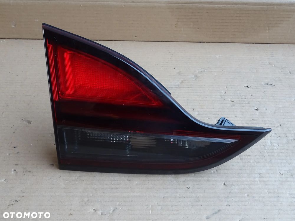 OPEL ZAFIRA TOURER C LAMPA PRAWY LEWY TYŁ PRAWA LEWA TYLNA W KLAPĘ - 2