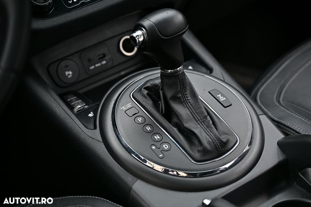 KIA Sportage 2012 — imagine 17