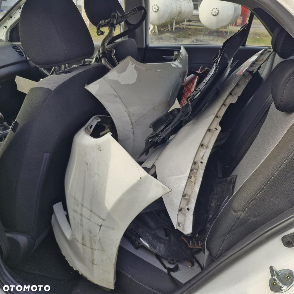 Hyundai i20 1.4 Automatik Style - 10