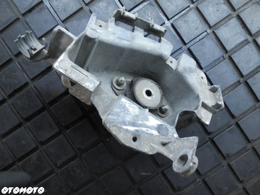 ŁAPA WSPORNIK MOCOWANIE SKRZYNI RENAULT KANGOO I LIFT CLIO II 1.5DCI 430825 POSIADAM 4 SZT - 10