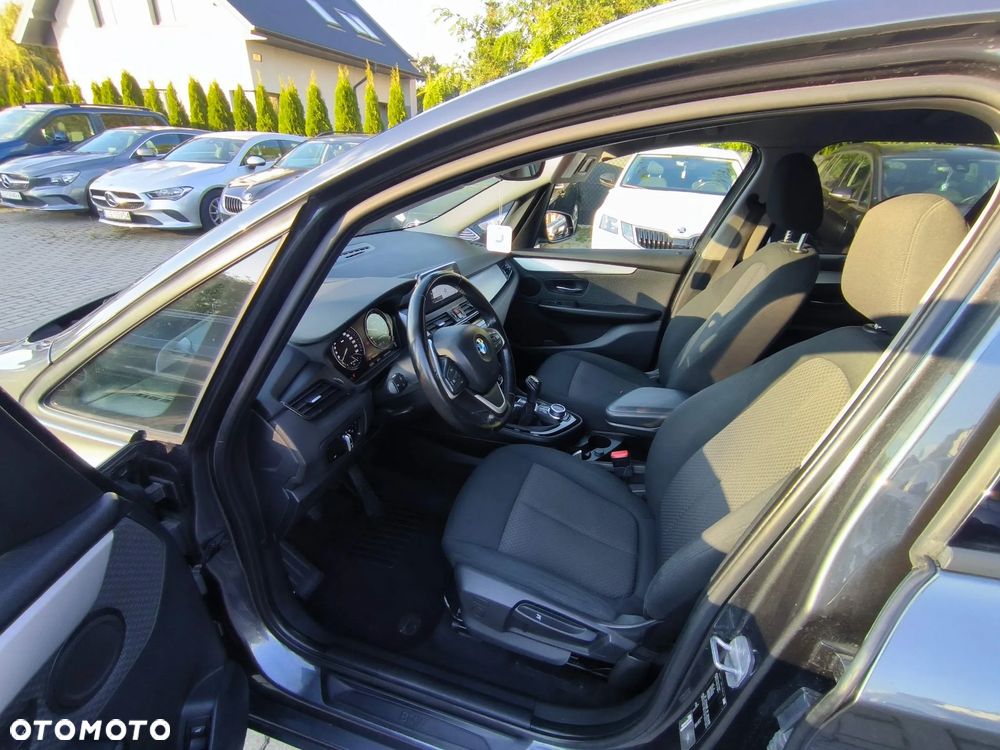 BMW Seria 2 216d GT Sport Line - 32