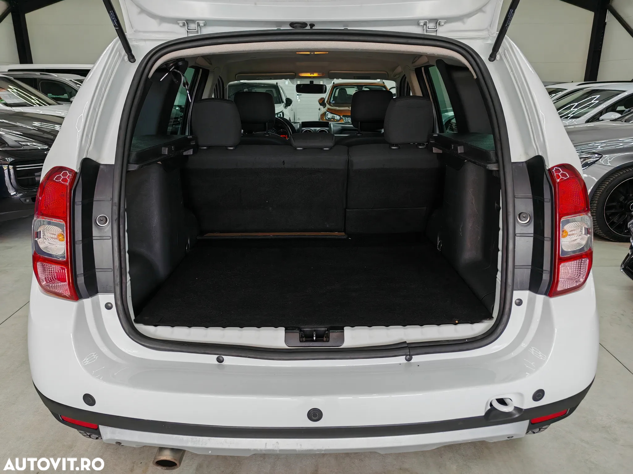 Dacia Duster 1.5 dCi 4x4 Prestige - 39