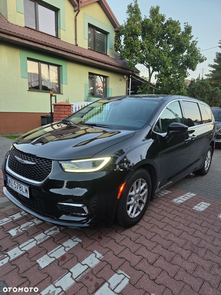 Chrysler Pacifica - 7