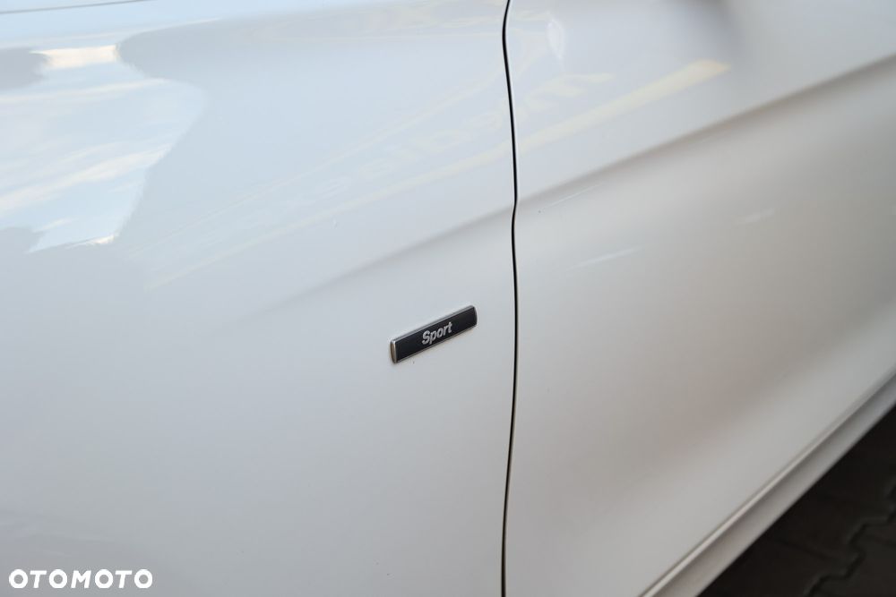 BMW Seria 3 320d Efficient Dynamics Edition Sport Line - 9