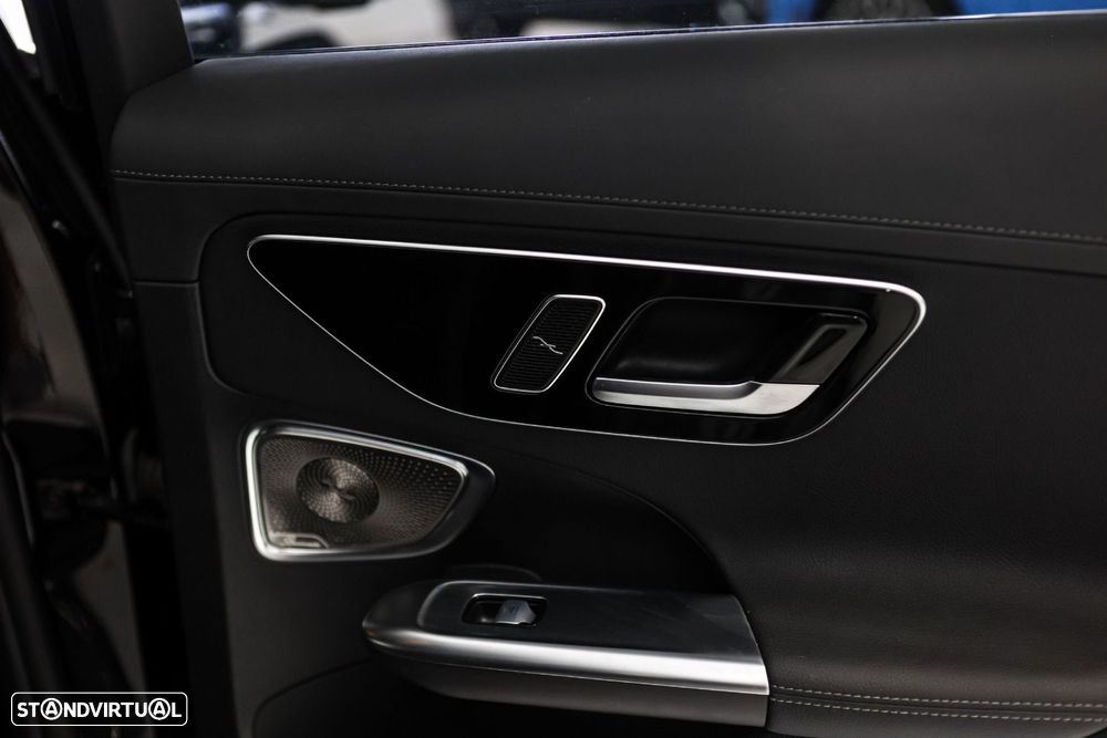 Mercedes-Benz C 300 de AMG Line - 40