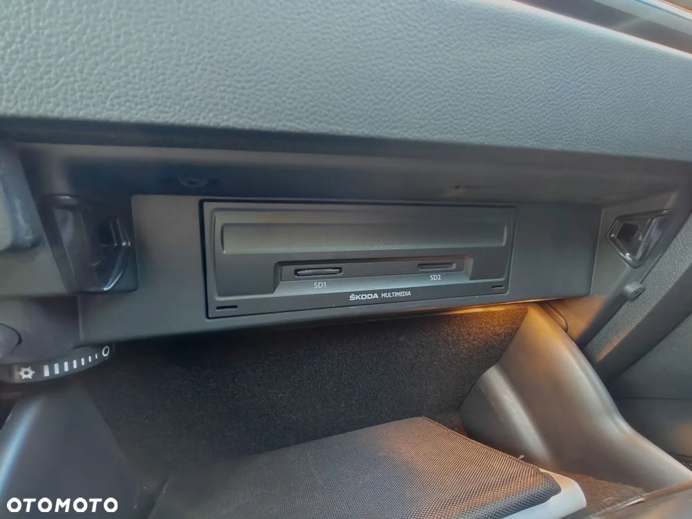 Skoda Karoq 1.5 TSI ACT DSG Style - 12